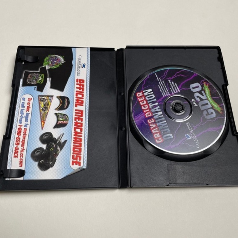 Grave Digger Double Feature DVD Monster Truck Domination & GD20 Bonus Footage‎ - Picture 3 of 4